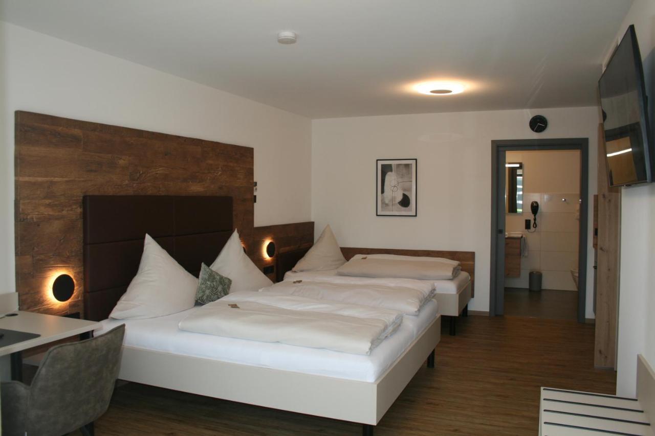 Hotel Bavaria Dingolfing Exterior foto